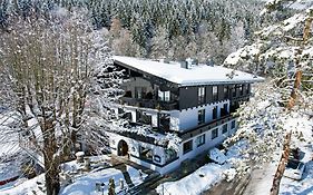 Hotel Bad Neunbrunnen am Waldsee - non Halal